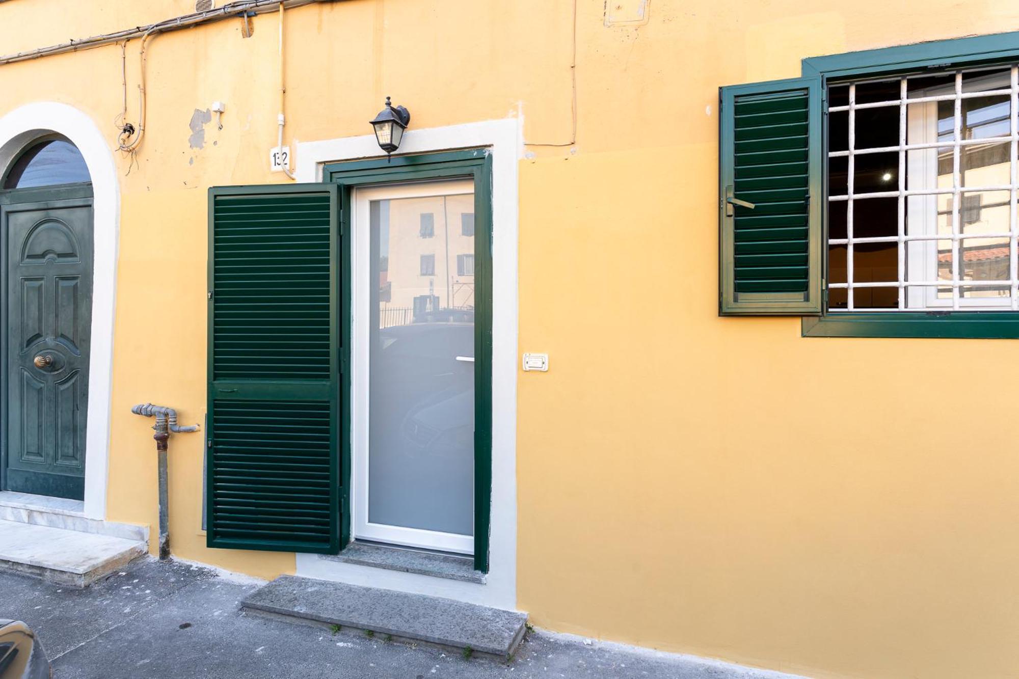 Livorno Yellow Apartament Near The Sea 外观 照片